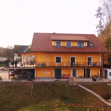 Accommodatie bij particulieren Gaestehaus Schmid Sankt Johann im Saggautal